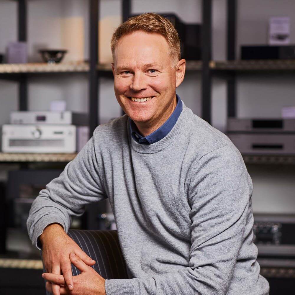 compositesound_martinturesson_head_of_thinply